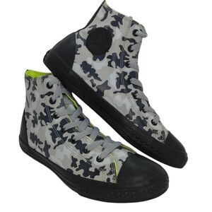 Converse Chuck Taylor Hi Top Camo Rubber Pre-owned Women's Sneakers - sz. 5 WOW!